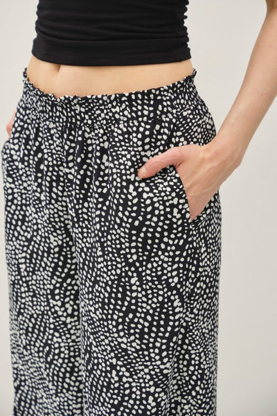 Ditsy Printed Crop Pants