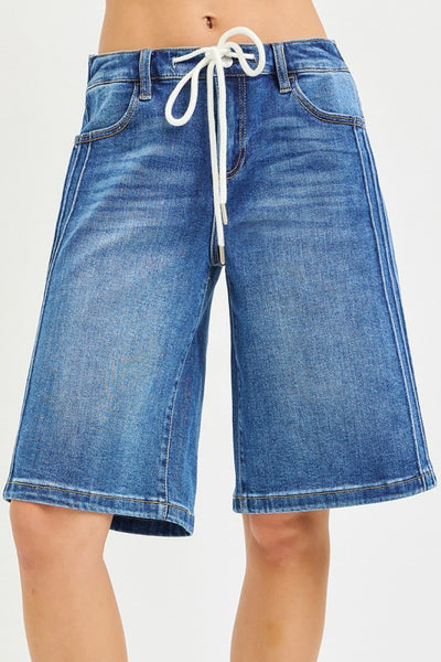 Mid Rise Relaxed Elastic Jorts