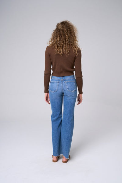 Wide Straight Scissor Hem Jeans