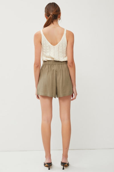 High Waisted Elastic Waistband Pleated Shorts